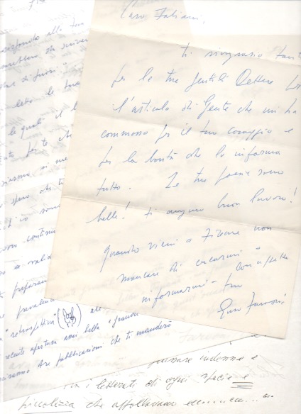 3 lettere autografe firmate inviate al  poeta e giornalista enzo fabiani. datate 1961, 1969 e 1980.