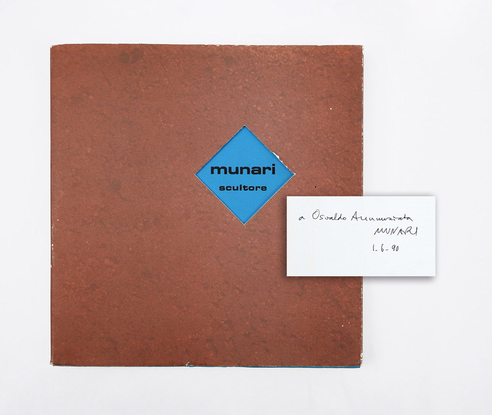 bruno munari [al frontespizio; in copertina:] munari | scultore [prima tiratura]
